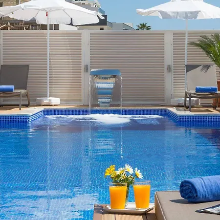 La Azur *